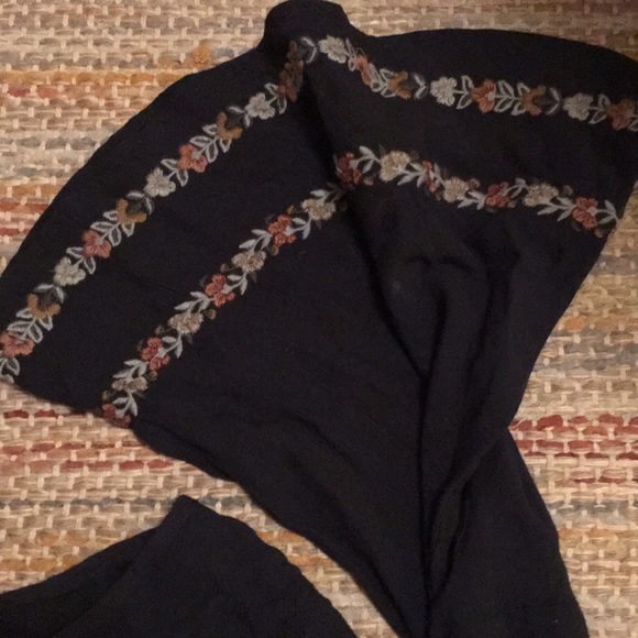 American Eagle Boho top - Picture 3 of 5